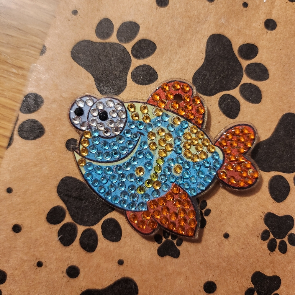 Colorful Fish Diamond Puzzle Keychain Handmade - Picture 2 of 5